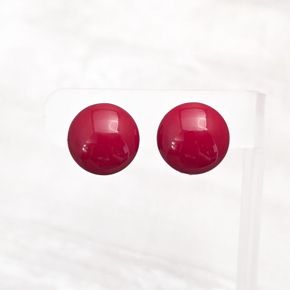 Vintage Clip On Earrings 0.75" Red Retro Circle